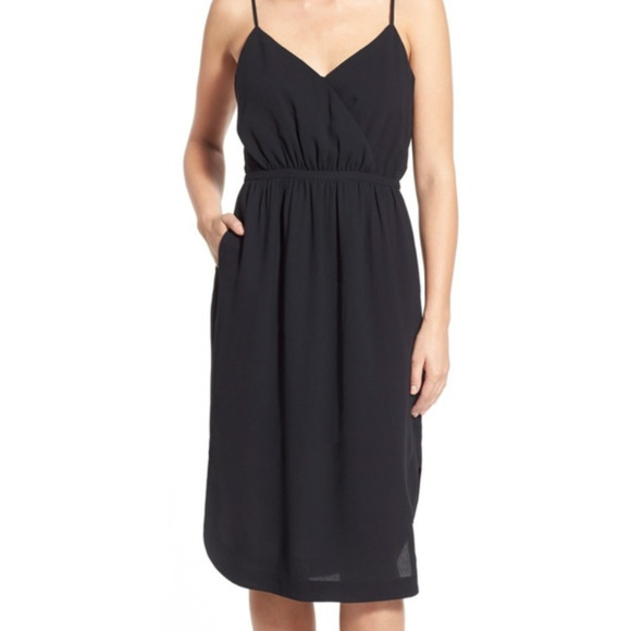 NWT Madewell Surplice Black Spaghetti Strap Camisole Dress, Size 2 🗣 - Picture 1 of 3